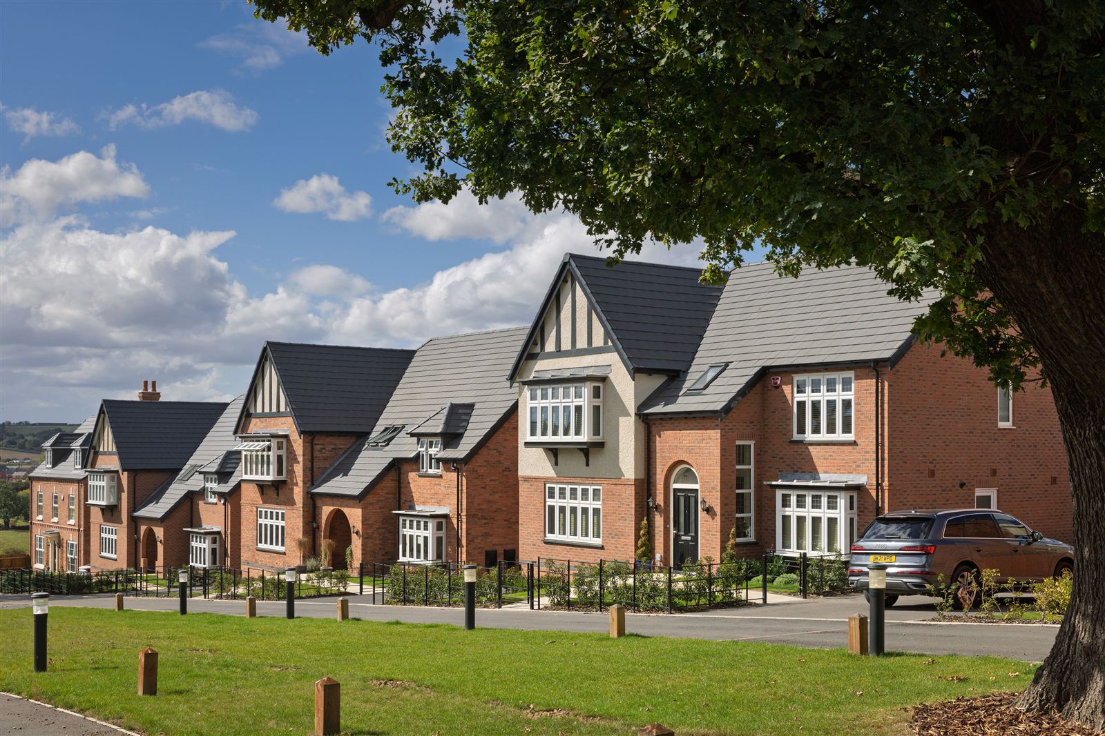 The LEICESTER, 5 bedroom detached home
